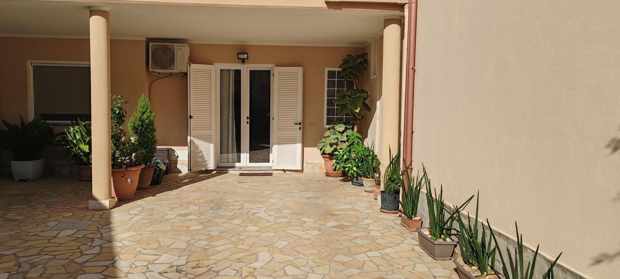Casa Gio Daire Assemini Dış mekan fotoğraf